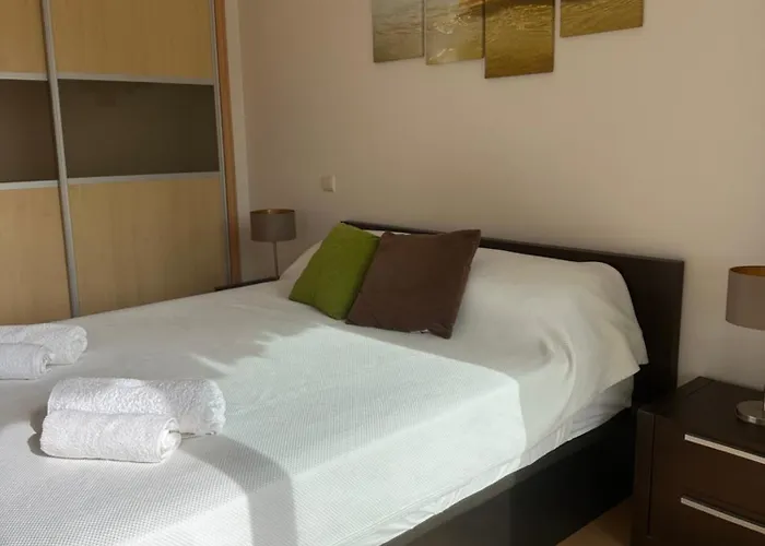 Jardins Da Guia 아파트 *